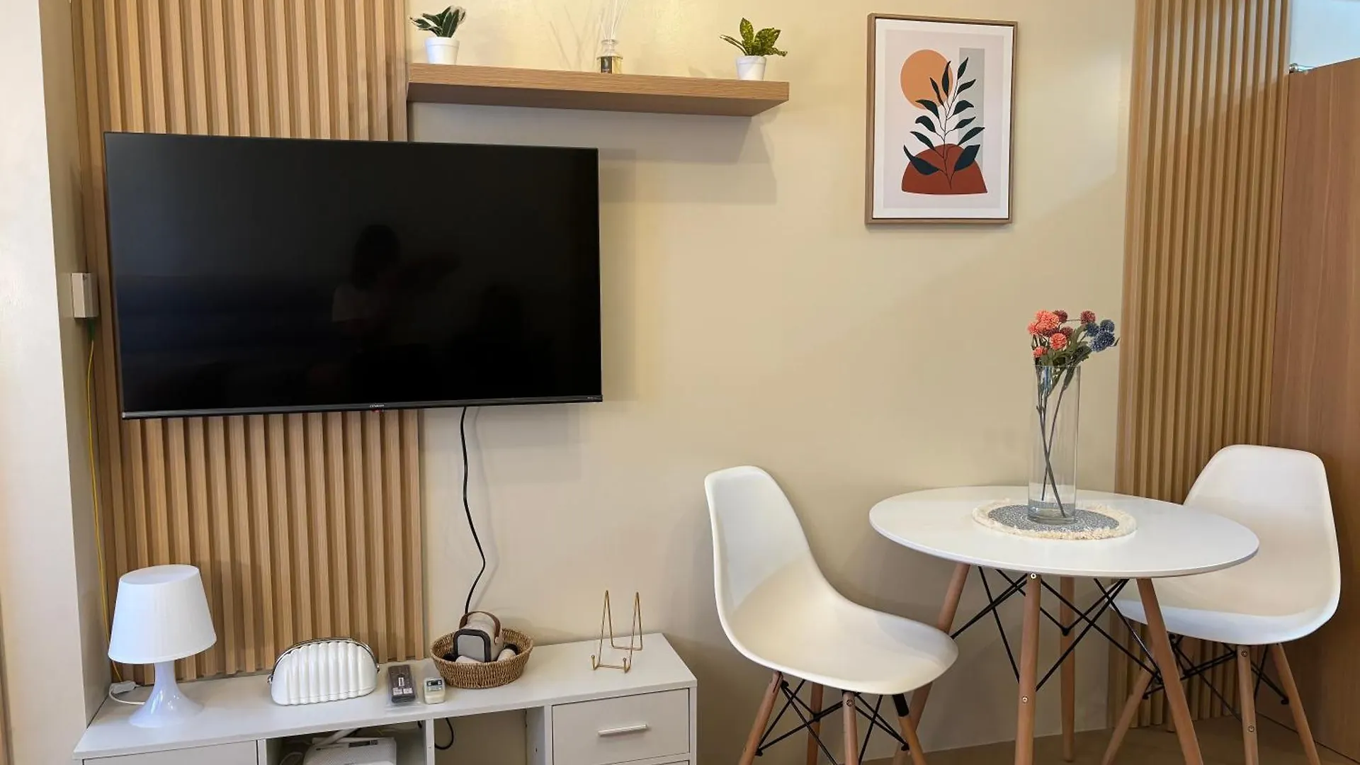 Cozy & Minimalist Staycation - Avida Towers With Pool Access Davao City Hotel